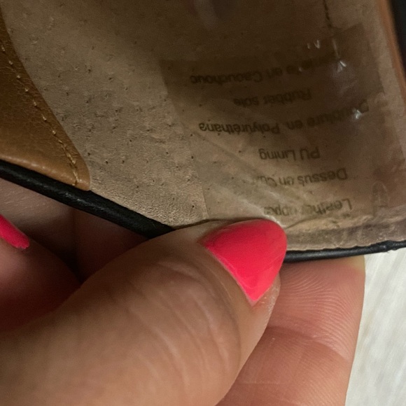 Shelley’s London platform pumps - Picture 6 of 10